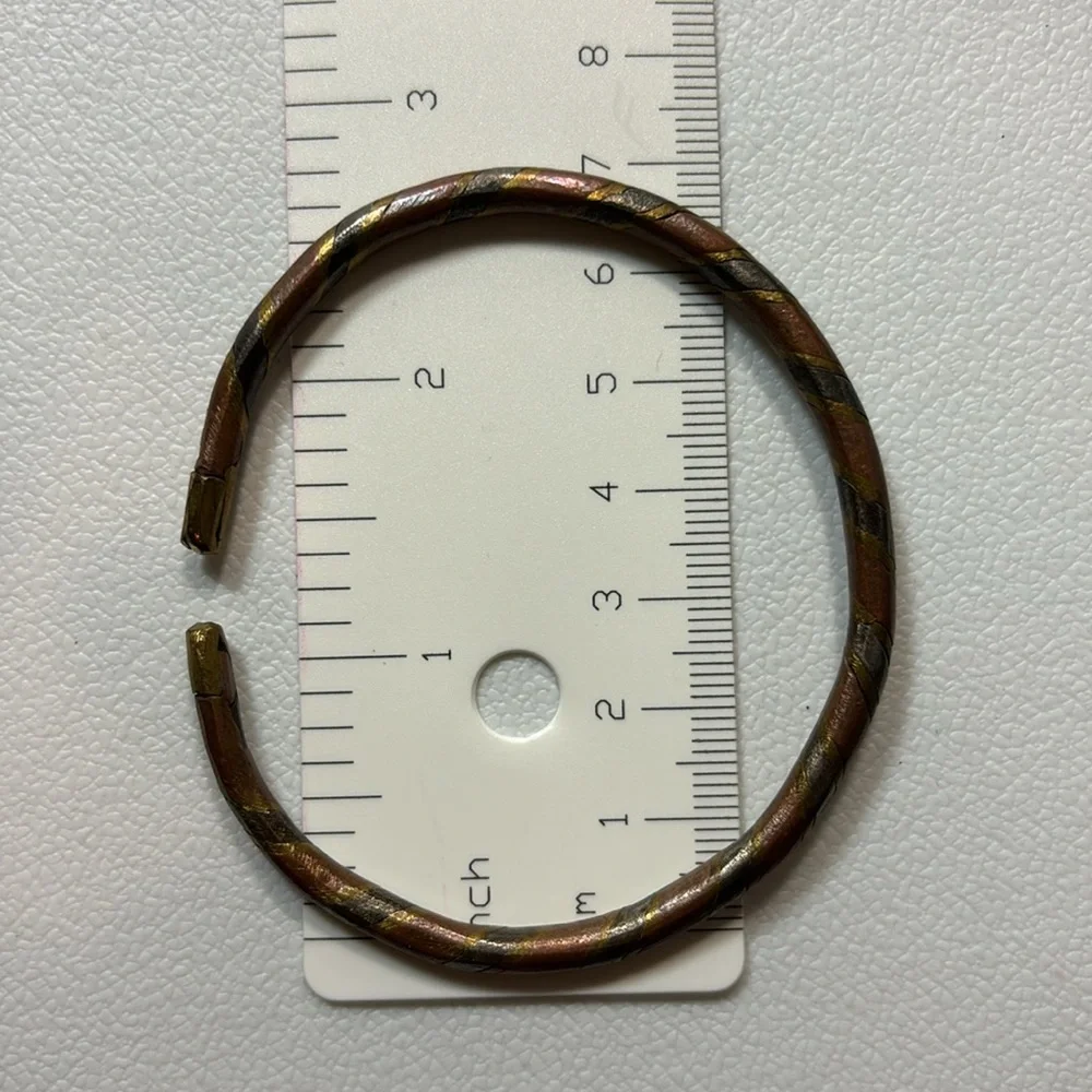 Vintage Hand Crafted Brass copper Cuff Bracelet - Picture 5 of 5
